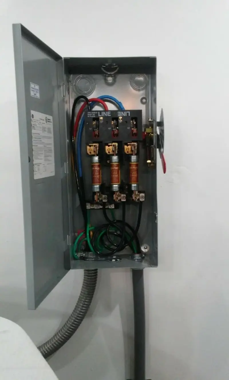 Three-phase disconnect switch installed for Electrical Wiring & Rewiring in Romeoville